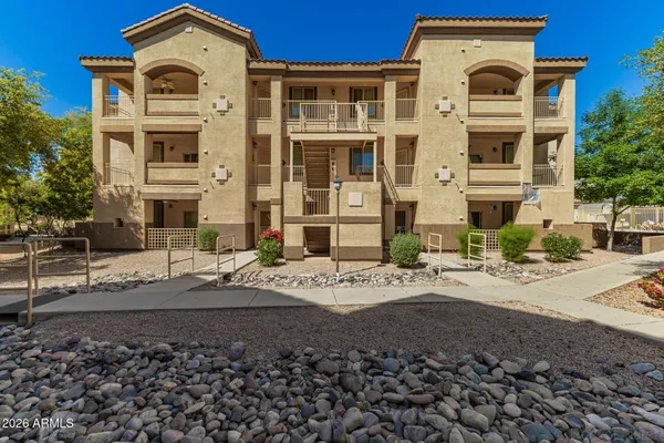 $275,000 | 10136 East Southern Avenue, Unit 3105, Mesa, AZ 85209