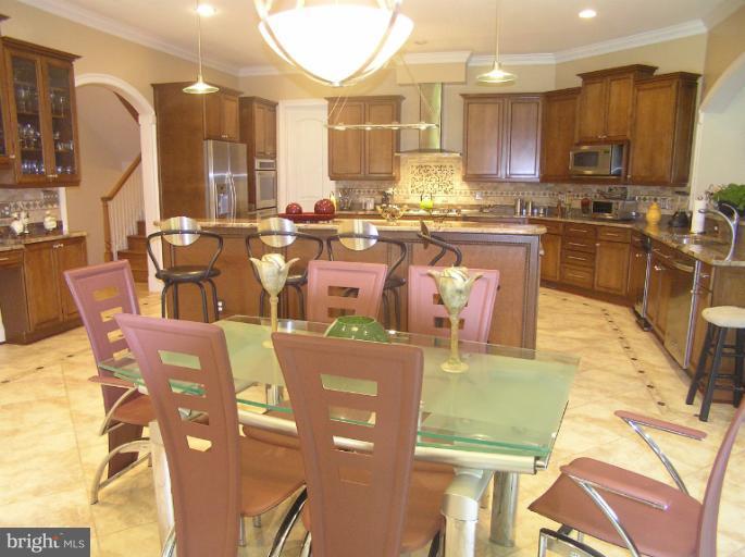 4215 Whitacre Road Fairfax, VA 22032 - Photo 23 of 30 Kitchen