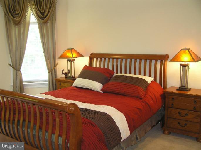 4215 Whitacre Road Fairfax, VA 22032 - Photo 10 of 30 Bedroom