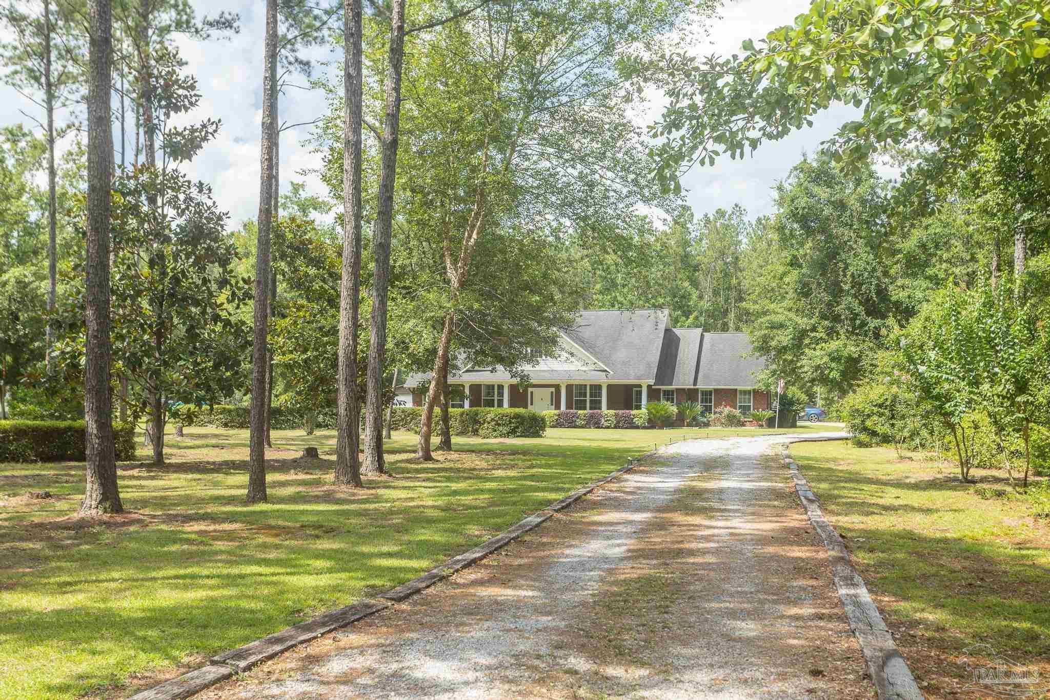 2767 Segrest Road Milton, FL 32571 - Photo 2 of 29 Gallery Image 2