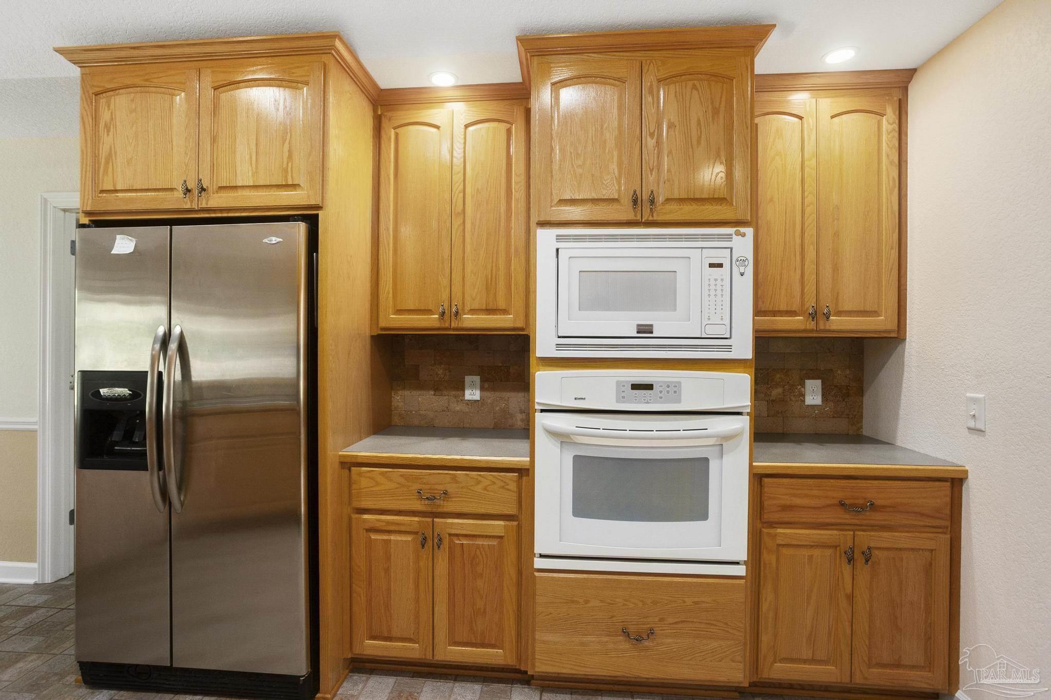 2767 Segrest Road Milton, FL 32571 - Photo 9 of 29 Gallery Image 9