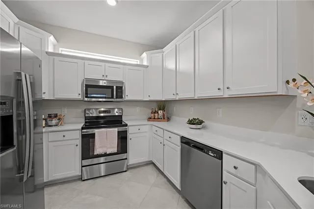 $299,950 | 9051 Leatherwood Loop, Lehigh Acres, FL 33936