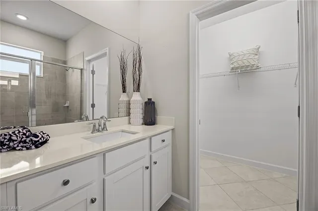 $299,950 | 9051 Leatherwood Loop, Lehigh Acres, FL 33936