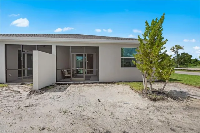 $294,950 | 9051 Leatherwood Loop, Lehigh Acres, FL 33936