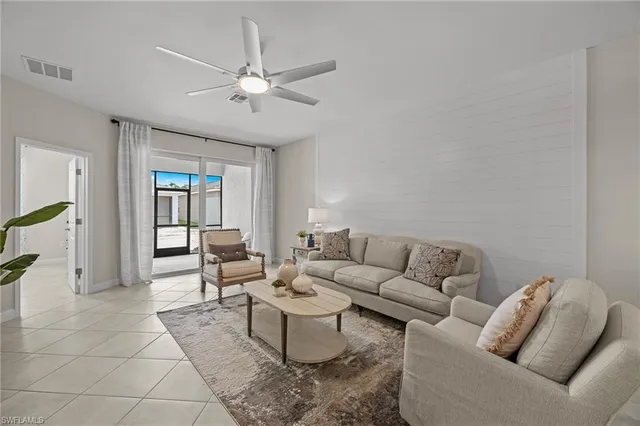 $294,950 | 9051 Leatherwood Loop, Lehigh Acres, FL 33936