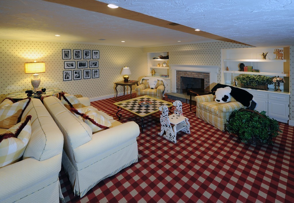 255 Country Club Road Dedham, MA 02026 - Photo 24 of 29 Gallery Image 24