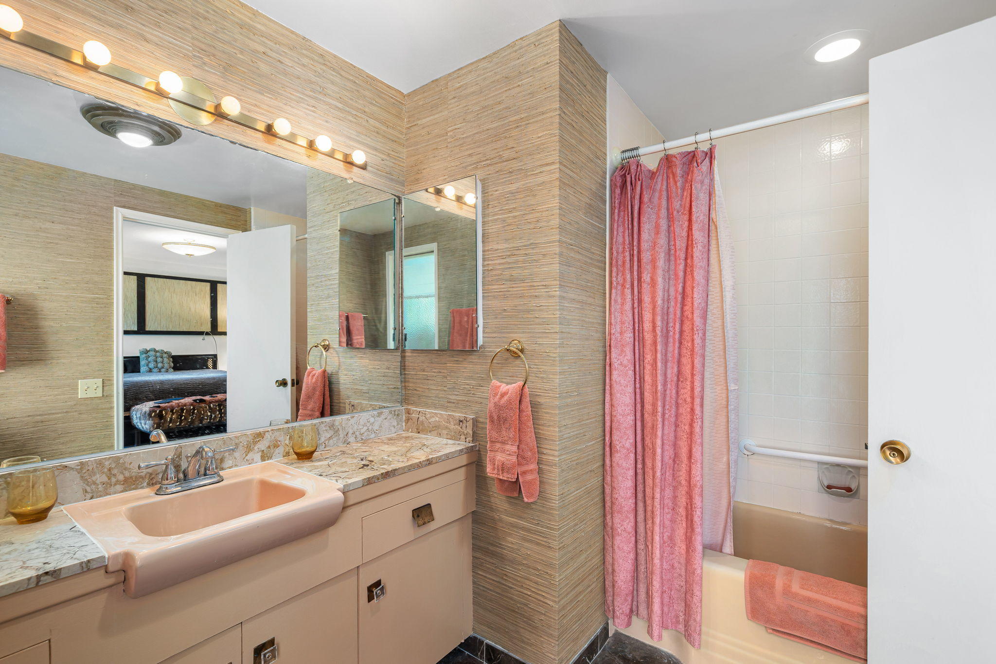 70418 Tamarisk Lane Rancho Mirage, CA 92270 - Photo 41 of 41 a bathroom with a double vanity sink and a mirror