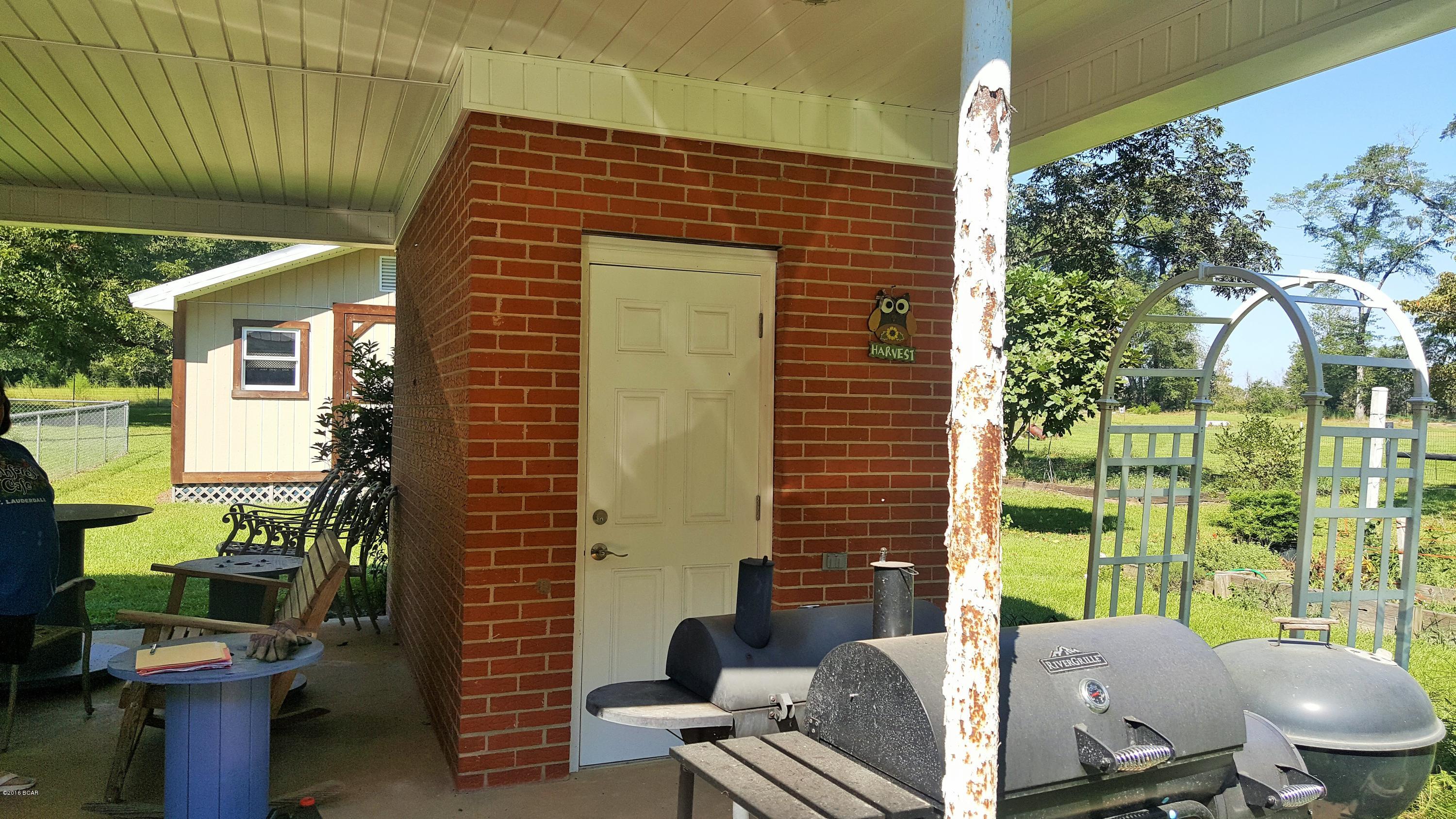 4939 Anderson Road Greenwood, FL 32443 - Photo 19 of 33 Gallery Image 19