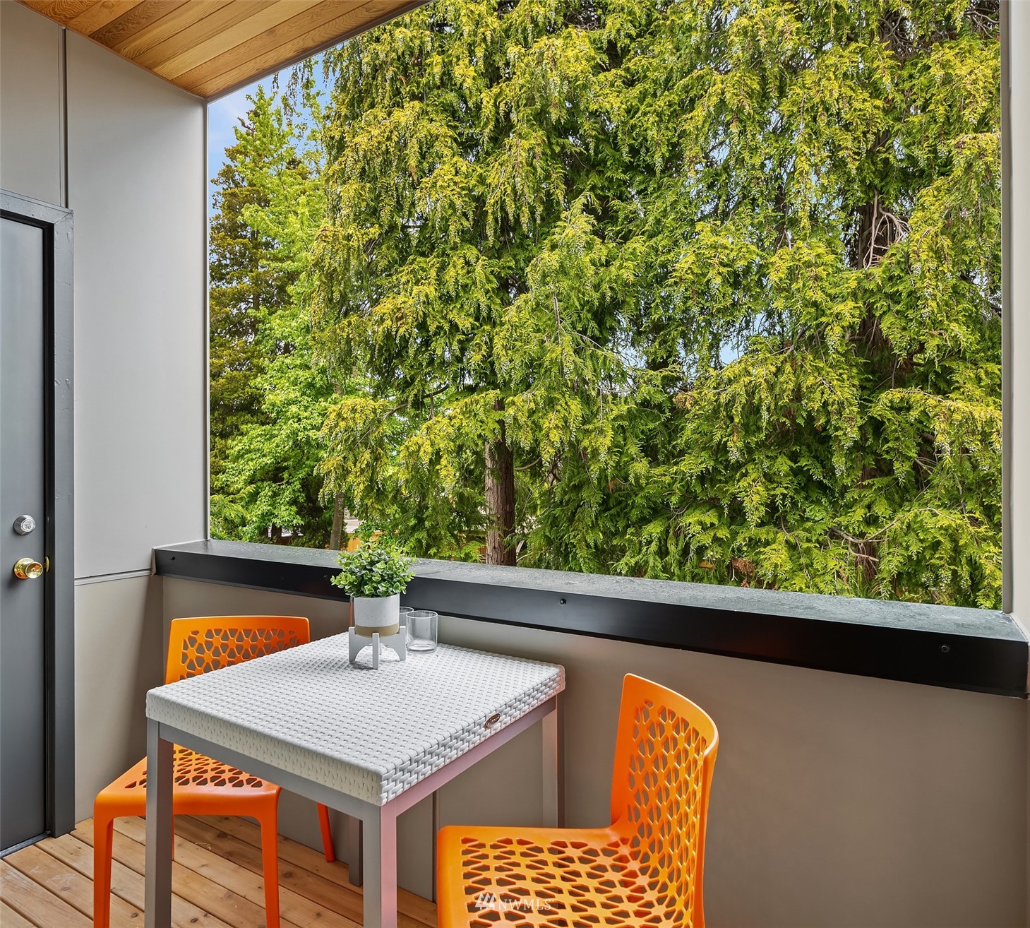 750 North 68th Street, Unit B Seattle, WA 98103 - Photo 12 of 19