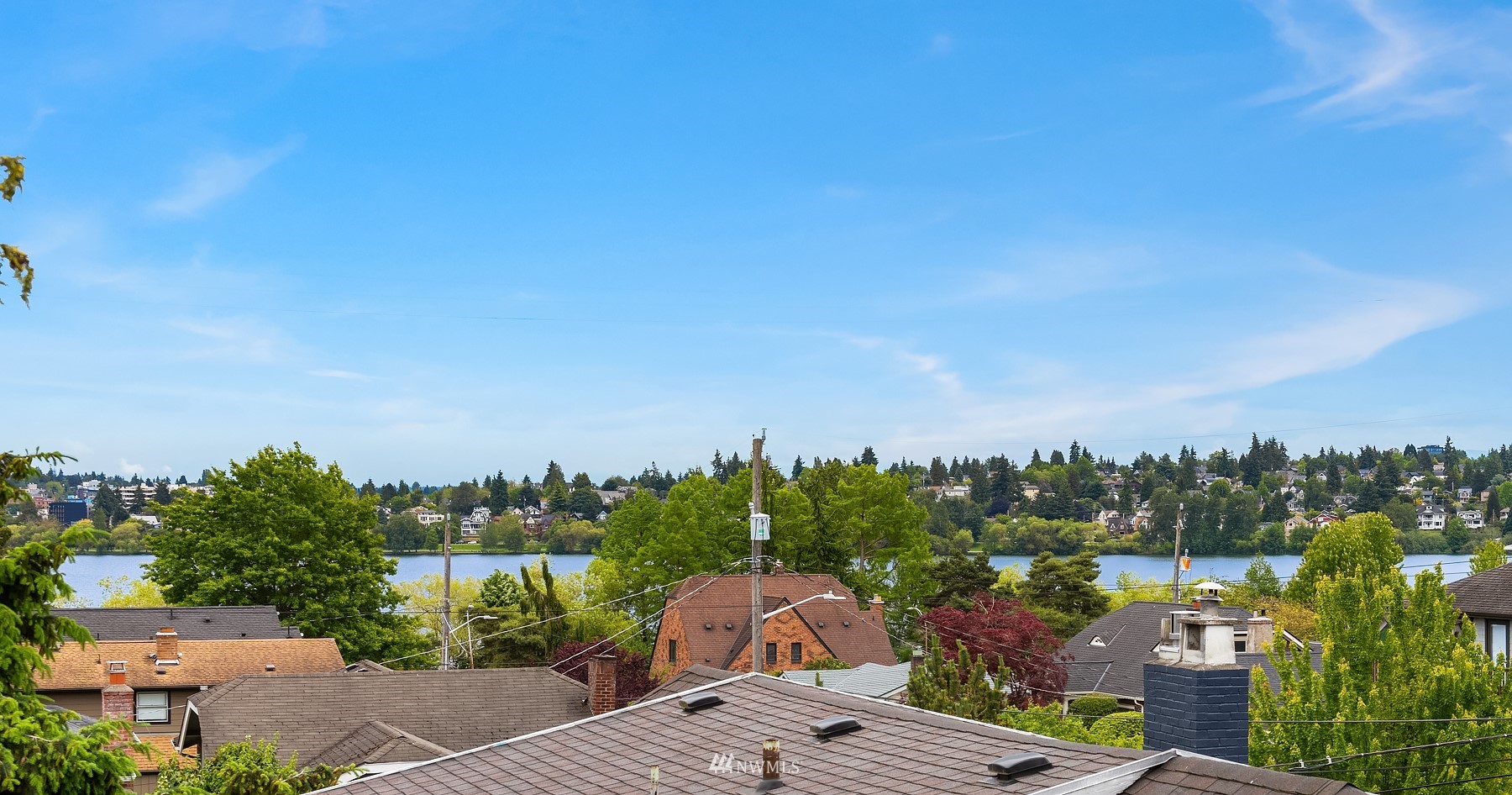 750 North 68th Street, Unit B Seattle, WA 98103 - Photo 19 of 19 a view of a city from a terrace