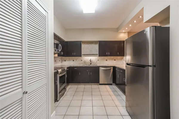 $2,750 | 15 Greenway Plaza, Unit 5C, Houston, TX 77046