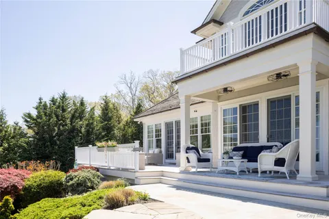 $8,250,000 | 3745 Nassau Point Road, Cutchogue, NY 11935