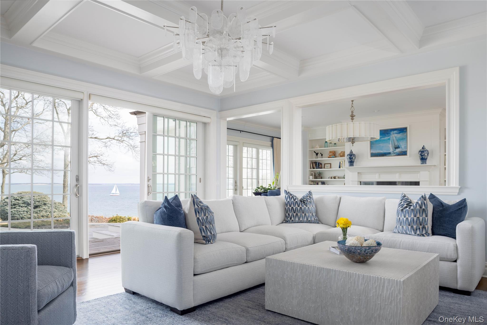 3745 Nassau Point Road Cutchogue, NY 11935 - Photo 10 of 36