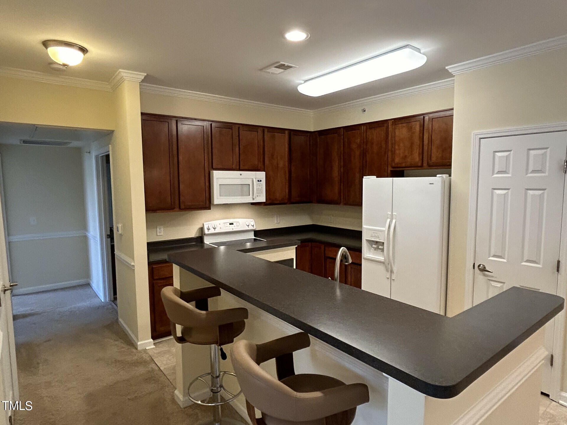 534 Weather Ridge Lane Cary, NC 27513 - Photo 4 of 32 534WeatherRidgeLn_40065_4