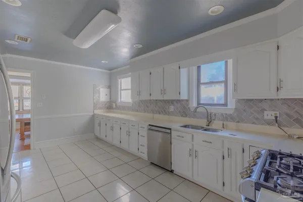 $425,000 | 2023 East Yonge Street, Pensacola, FL 32503