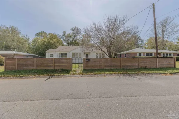 $425,000 | 2023 East Yonge Street, Pensacola, FL 32503