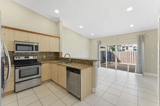 $2,500 | 13755 Southwest 169th Terrace, Miami, FL 33177