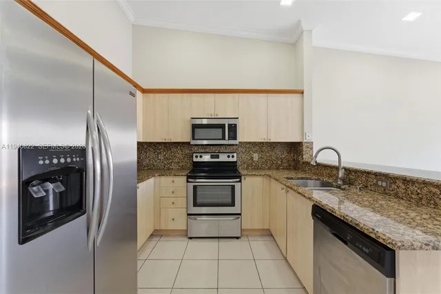 $2,500 | 13755 Southwest 169th Terrace, Miami, FL 33177