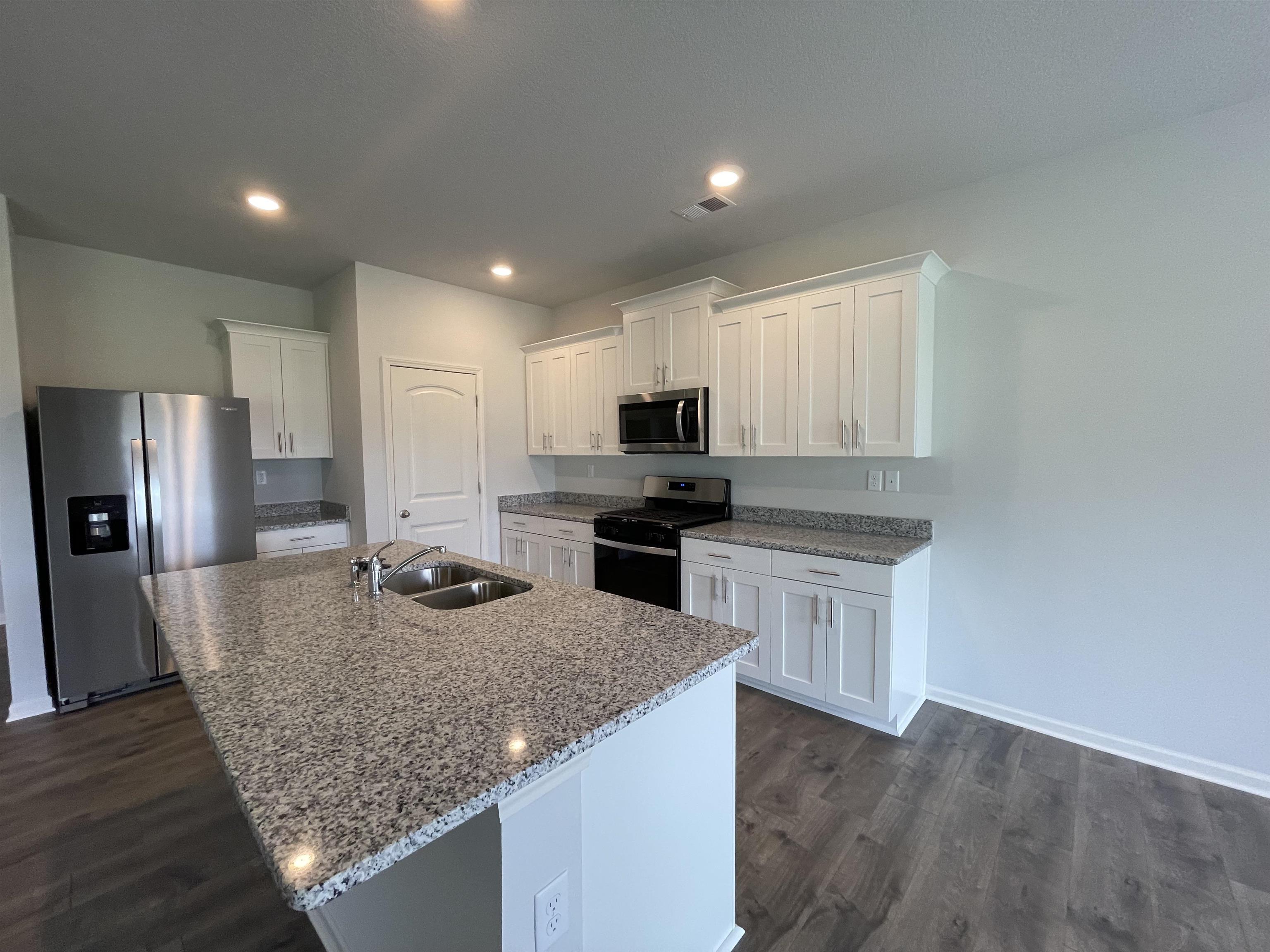 900 Mewborn Farm Road Oakland, TN 38060 - Photo 4 of 27 Gallery Image 4