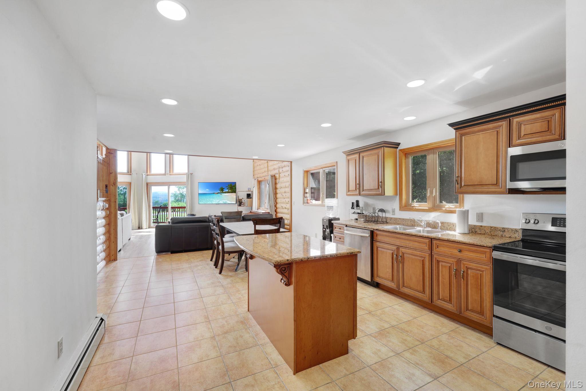 993 Hurd Road Jeffersonville, NY 12748 - Photo 8 of 49