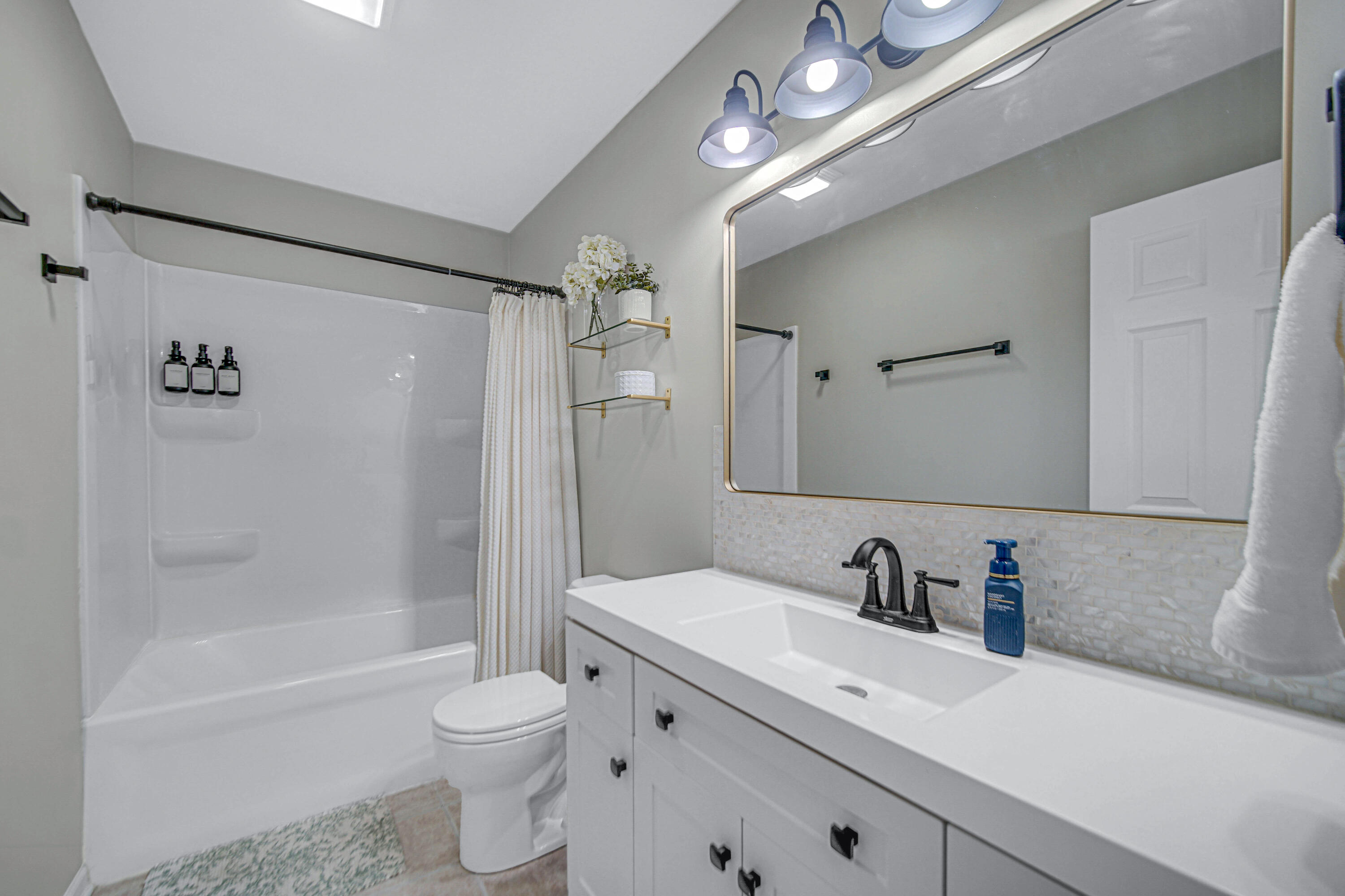 1825 Dogwood Court Crown Point, IN 46307 - Photo 14 of 23 3000x2000