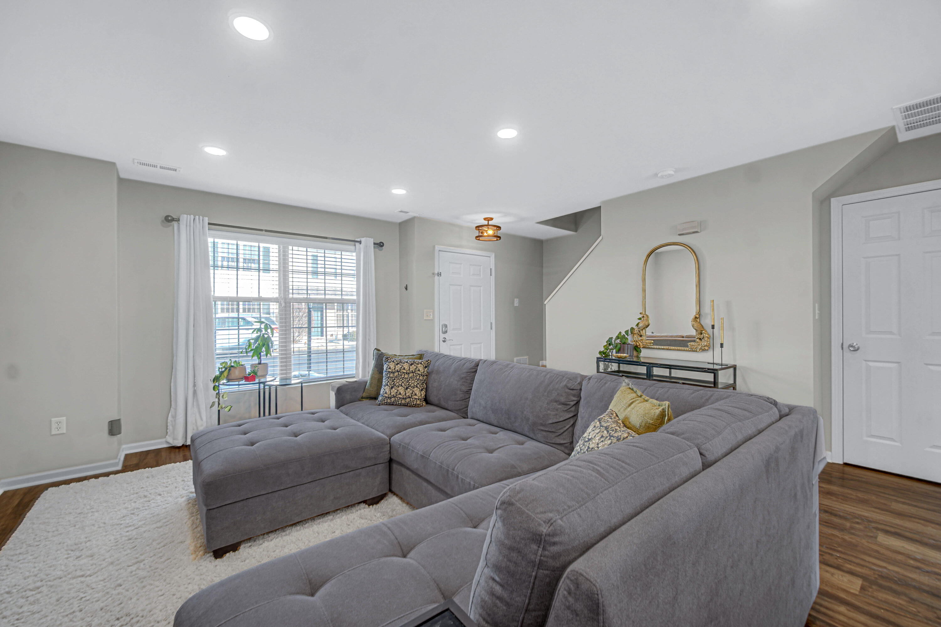 1825 Dogwood Court Crown Point, IN 46307 - Photo 4 of 23 3000x2000