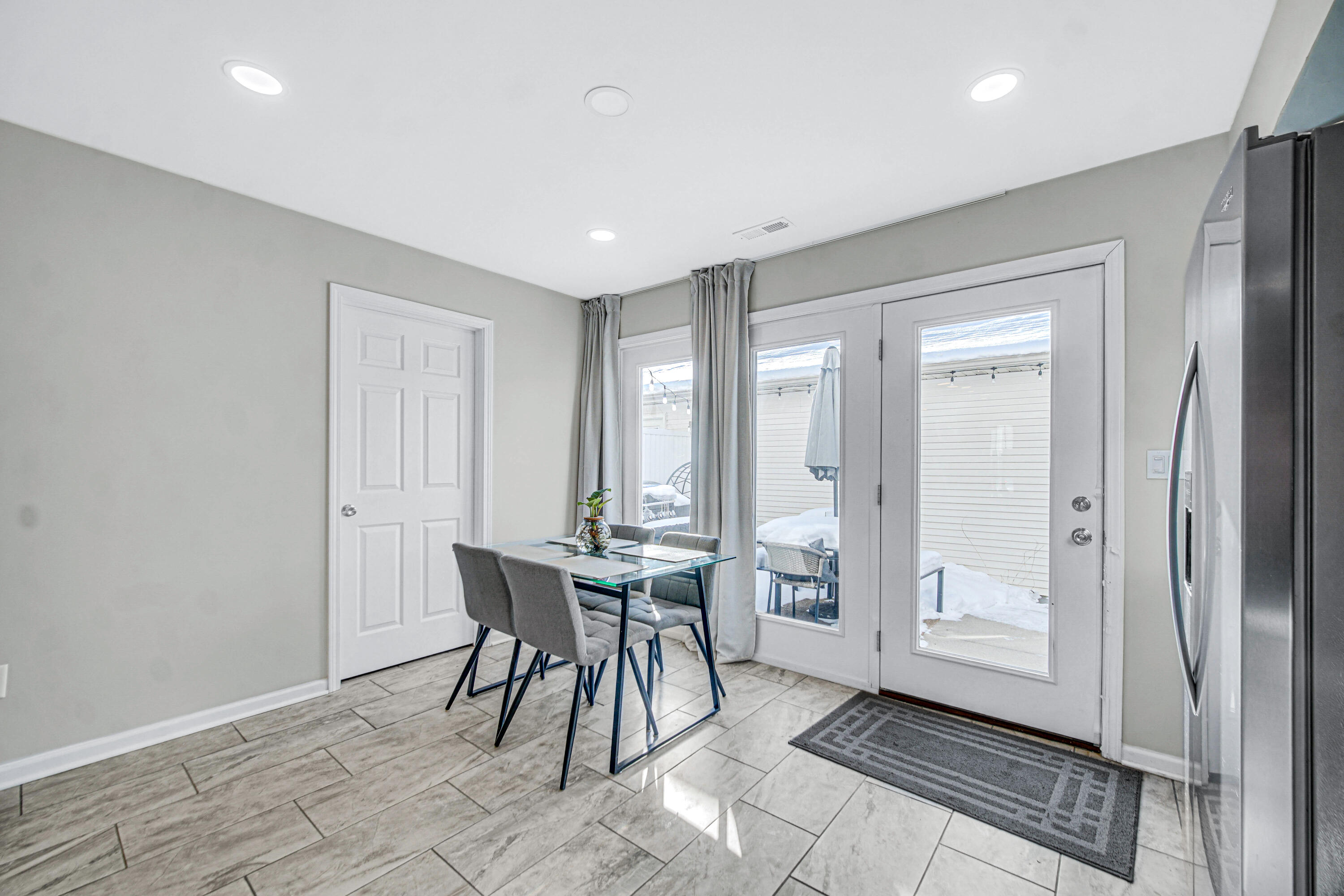 1825 Dogwood Court Crown Point, IN 46307 - Photo 9 of 23 3000x2000