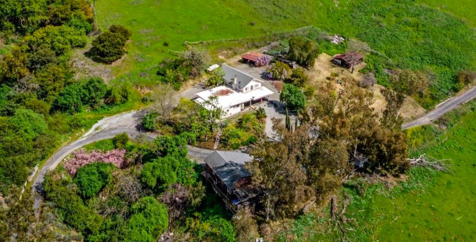 4234 Chaboya Road San Jose, CA 95135 - Photo 3 of 25