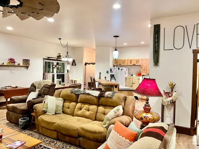 $867,000 | 3109 South Co Road 1050 West, Greensburg, IN 47240