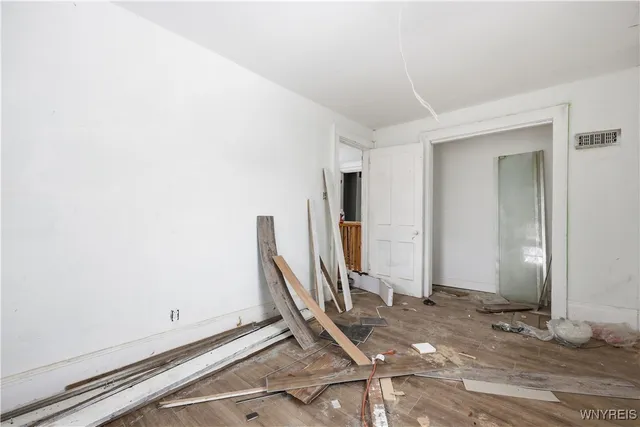 $99,999 | 2790 Main Street, Newfane, NY 14108