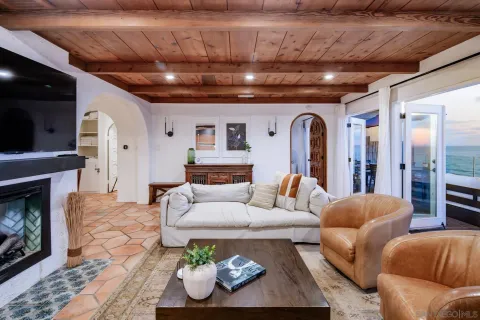 $5,495,000 | 629 4th Street, Encinitas, CA 92024