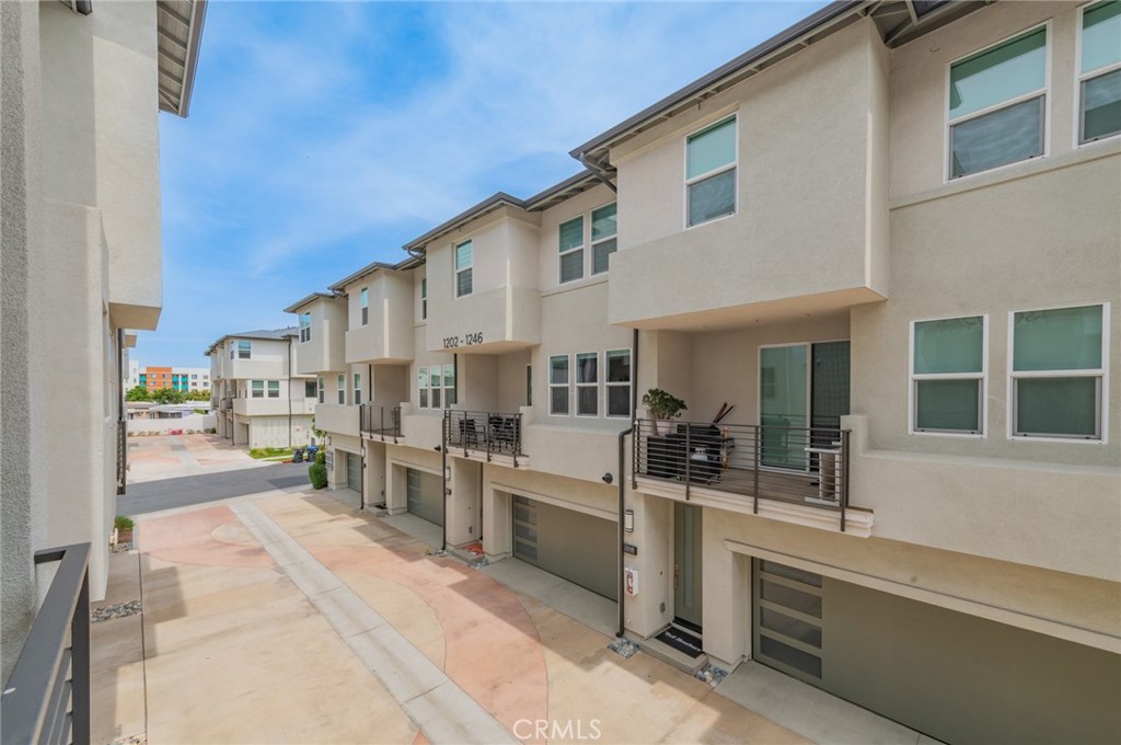 1314 West Bushell Street Anaheim, CA 92805 - Photo 15 of 42