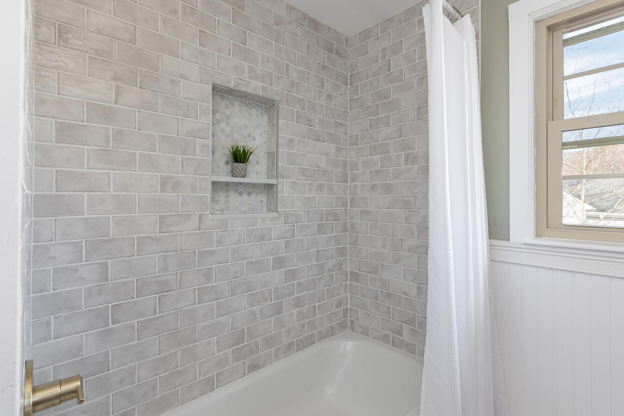16 Heather Road Portland, ME 04103 - Photo 14 of 30 16 Heather Rod_W5_017