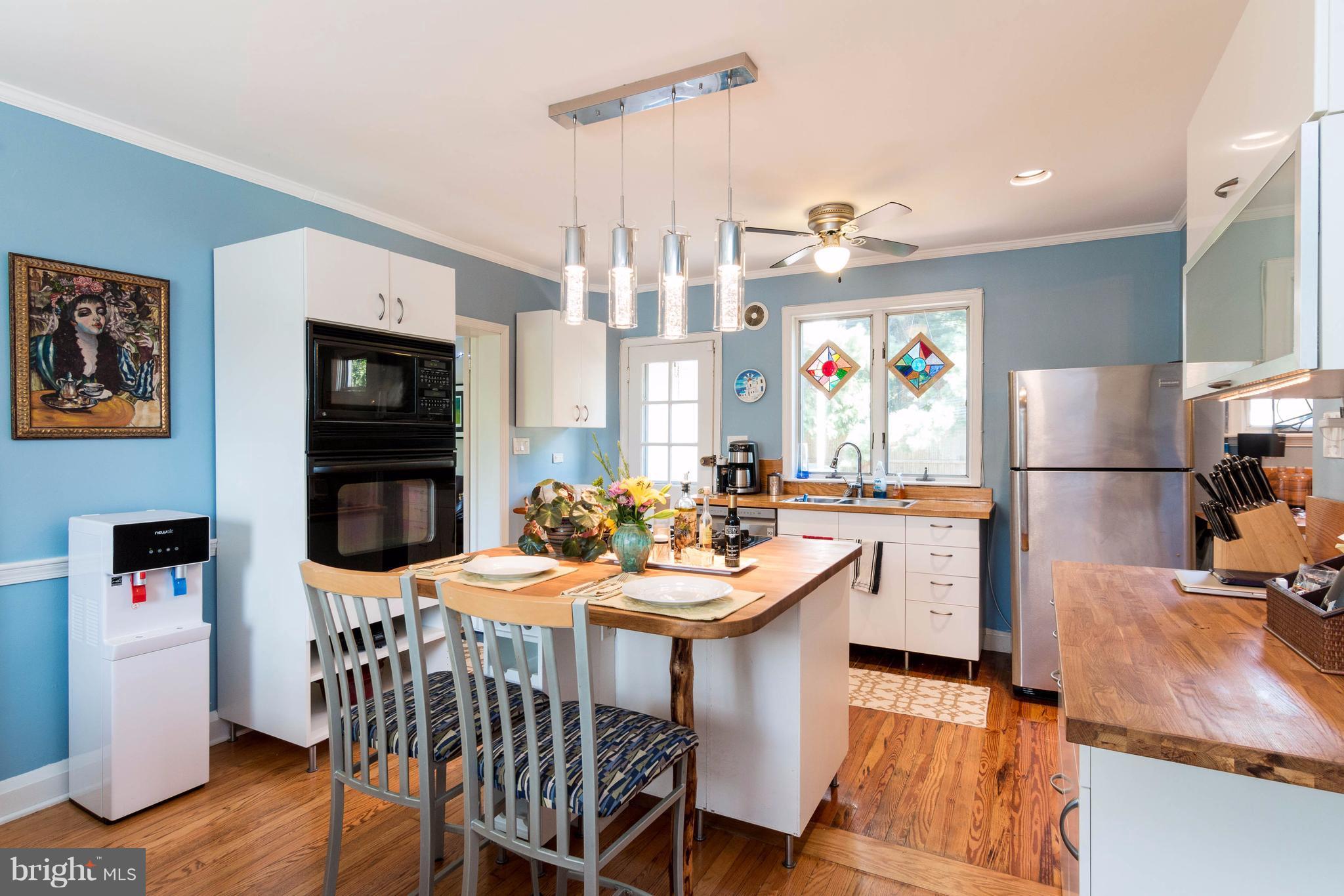 702 St Georges Road Baltimore, MD 21210 - Photo 6 of 21 Kitchen