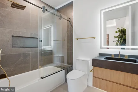 $4,500,000 | 1803 Dumbarton Street, McLean, VA 22101