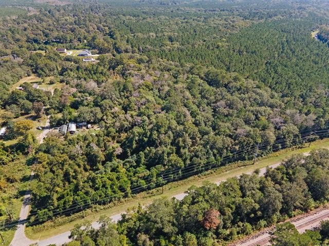 8715 Massey Lake Road Silsbee, TX 77656 - Photo 4 of 7