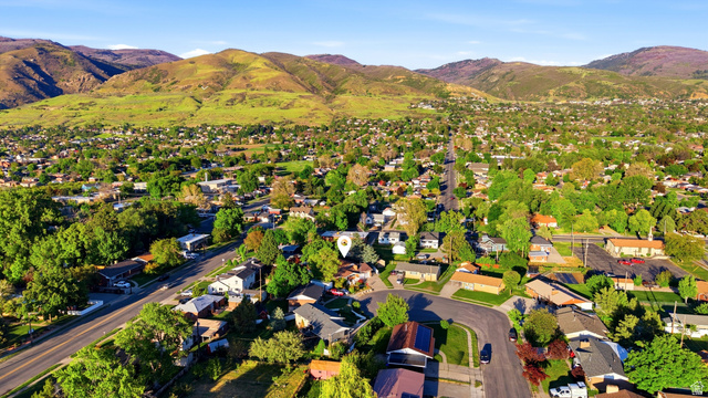 18 West 900 North Bountiful, UT 84010 - Photo 37 of 38
