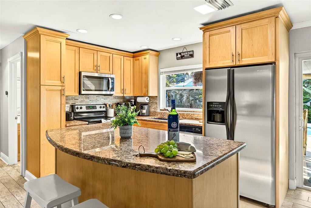 10050 84th Way Largo, FL 33777 - Photo 13 of 77
