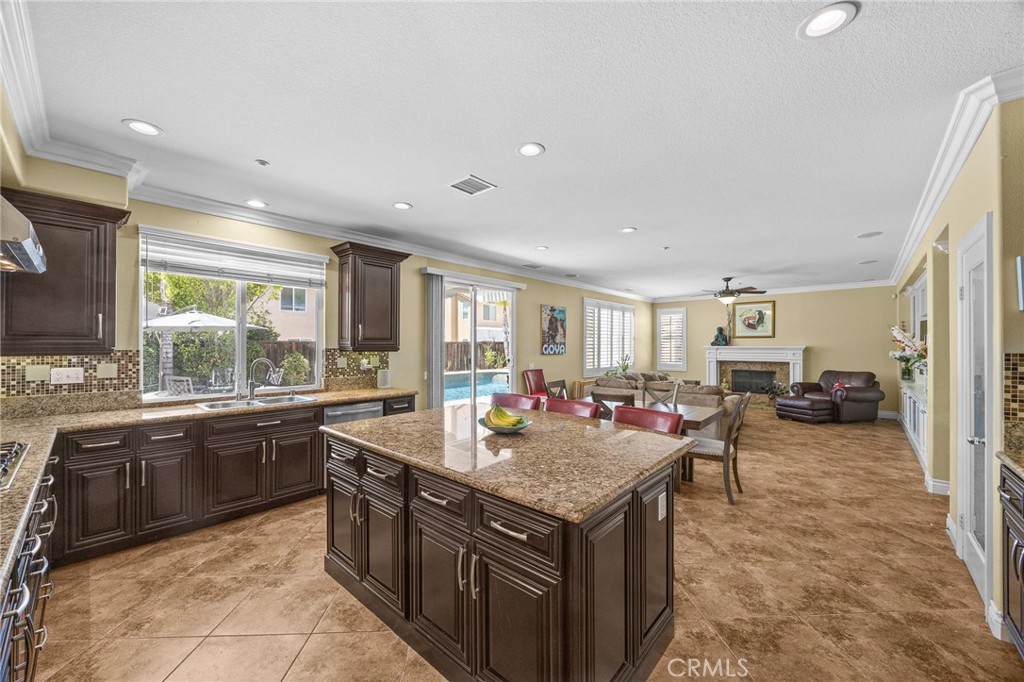 9509 Kings Court Riverside, CA 92508 - Photo 25 of 73