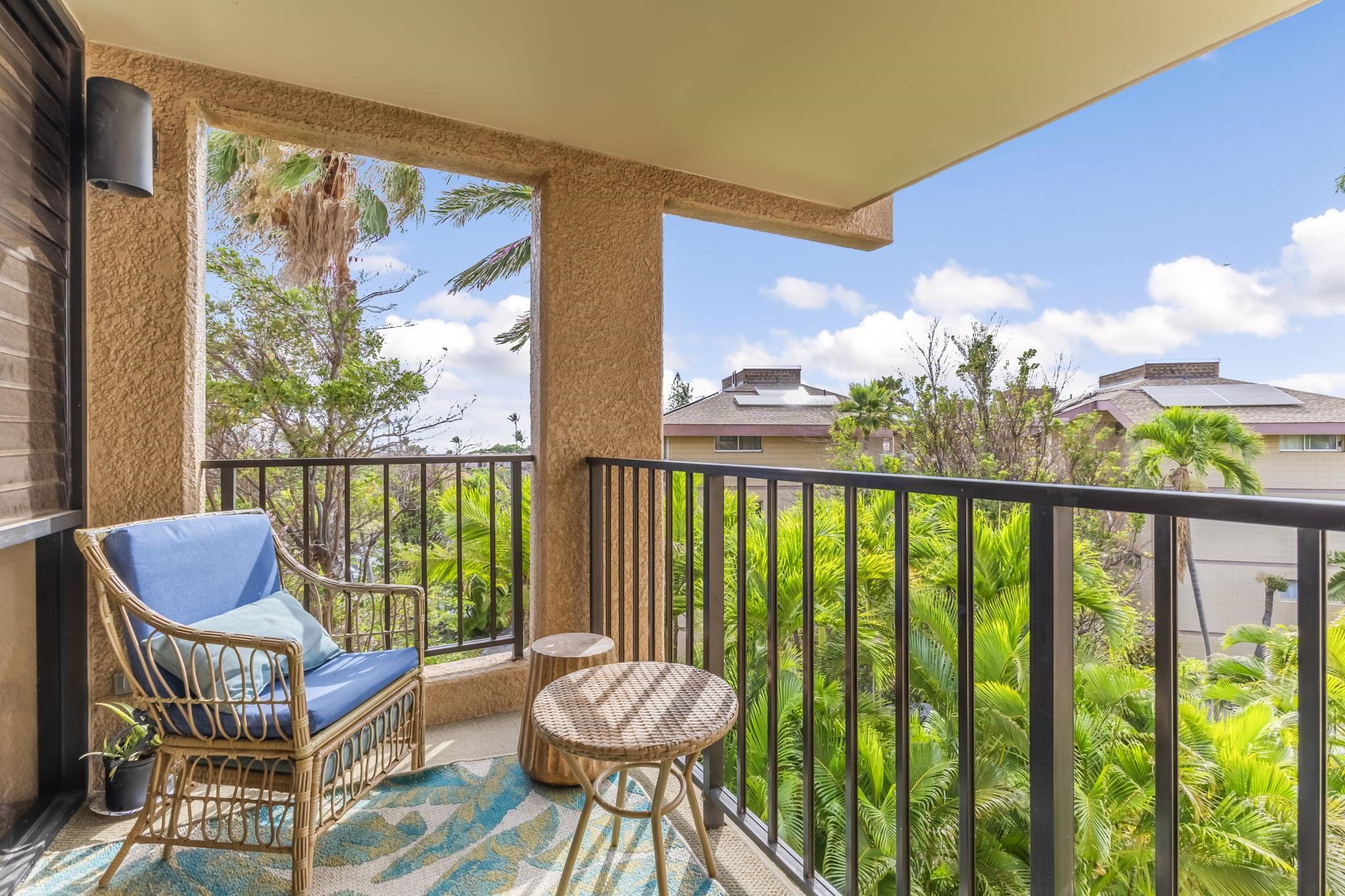 2695 South Kihei Road, Unit 4301 Kihei, HI 96753 - Photo 3 of 45 a view of a chair and table in the balcony