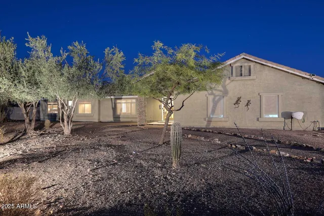 $995,000 | 1105 North 110th Street, Mesa, AZ 85207