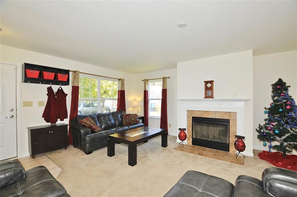 8365 Exton Road Indianapolis, IN 46239 - Photo 4 of 29 Gallery Image 4