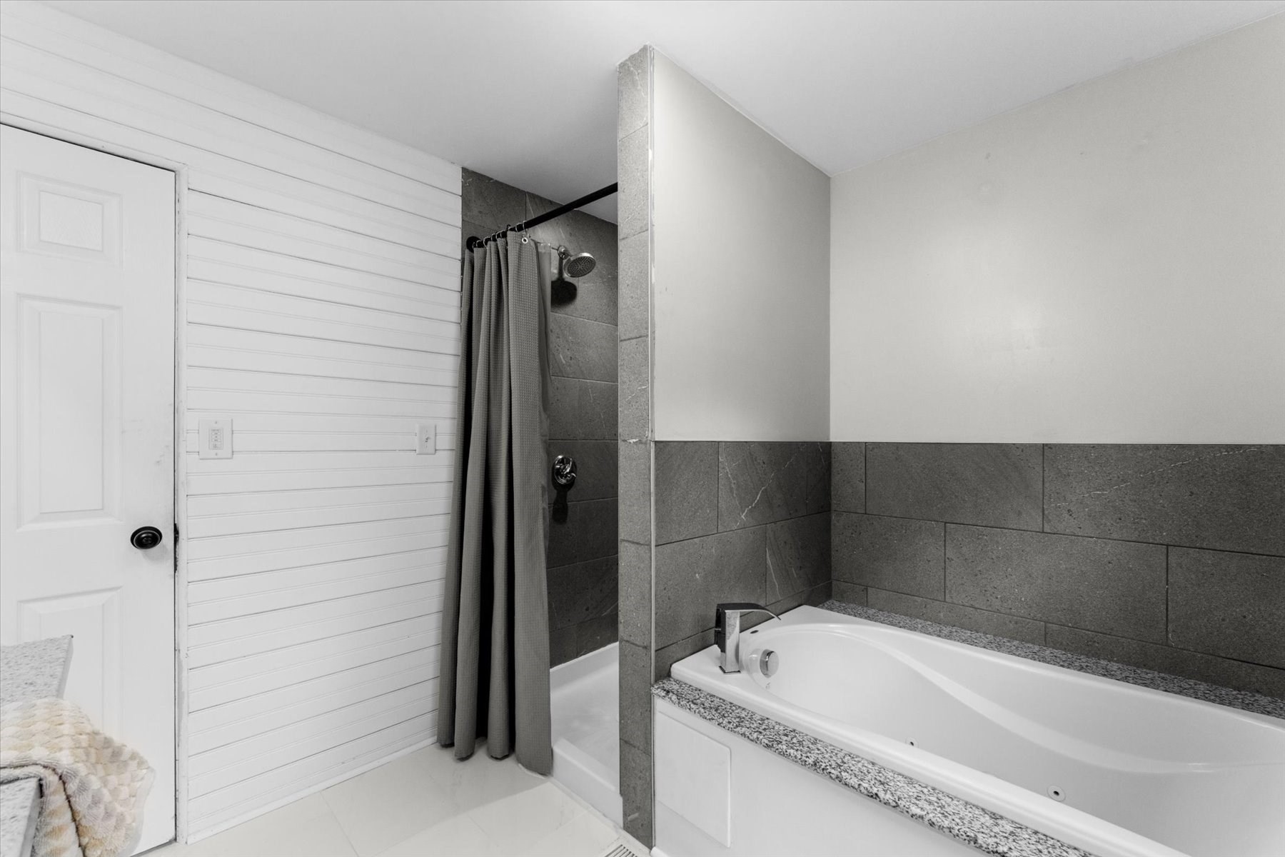 11 Wheelock Road Shrewsbury, MA 01545 - Photo 17 of 35 Gallery Image 17