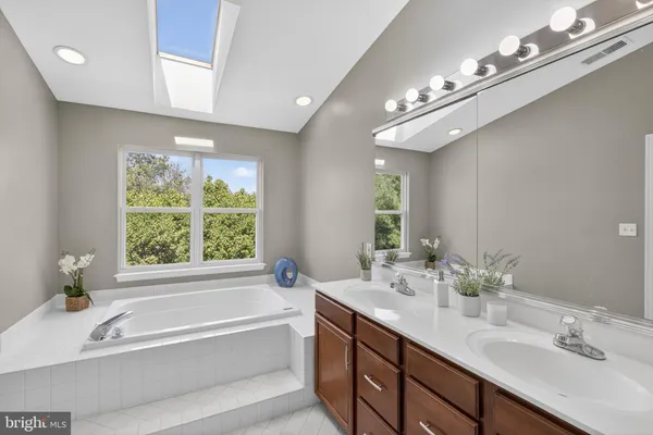 $3,500 | 43738 Clemens Terrace, Ashburn, VA 20147