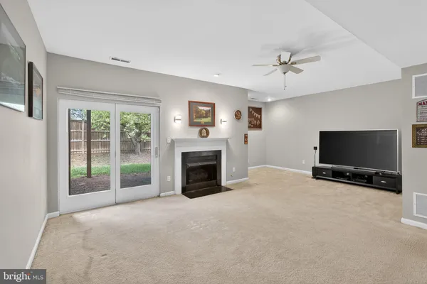 $3,500 | 43738 Clemens Terrace, Ashburn, VA 20147