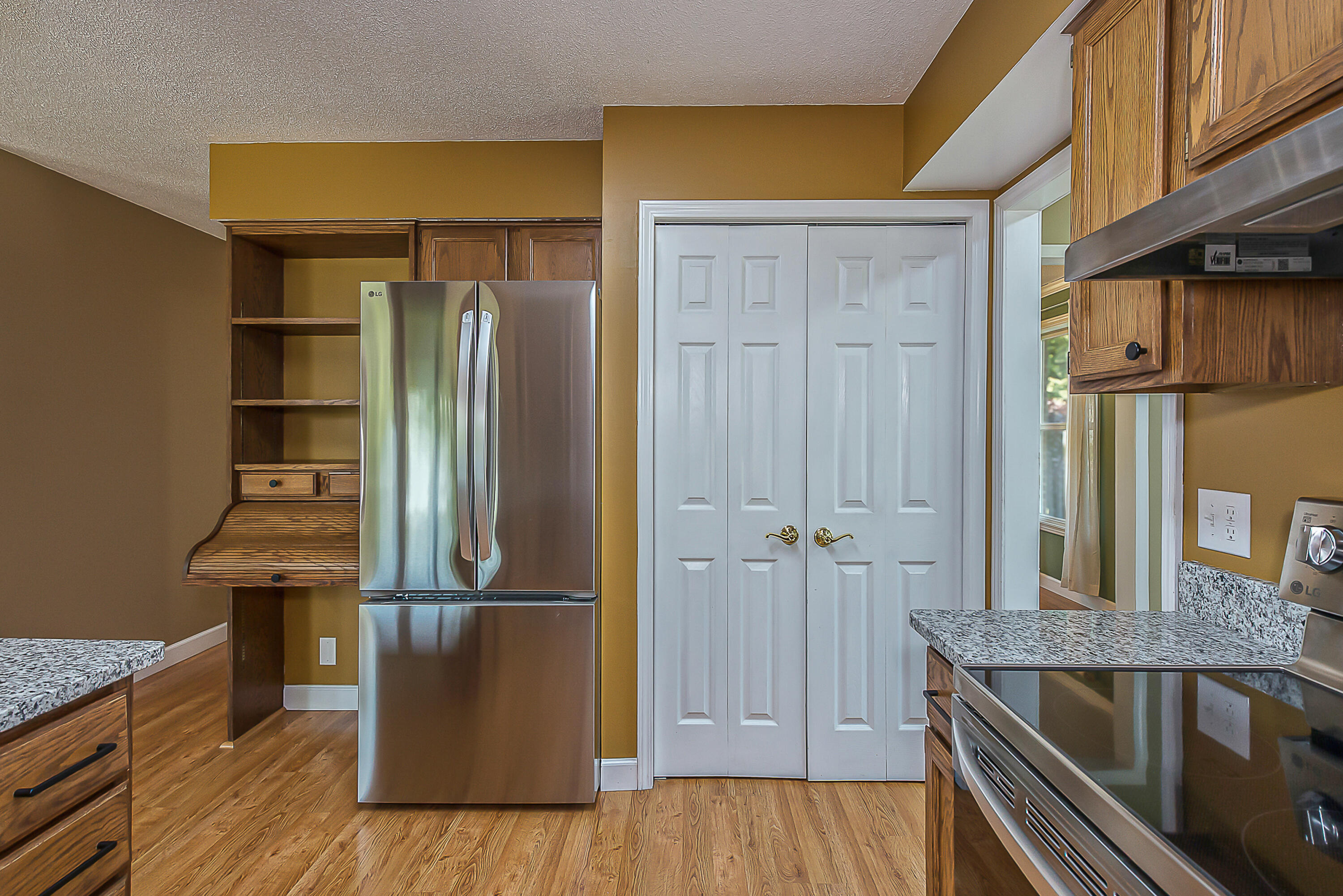 1196 Rathfon Circle Saline, MI 48176 - Photo 14 of 46 DSC_0720