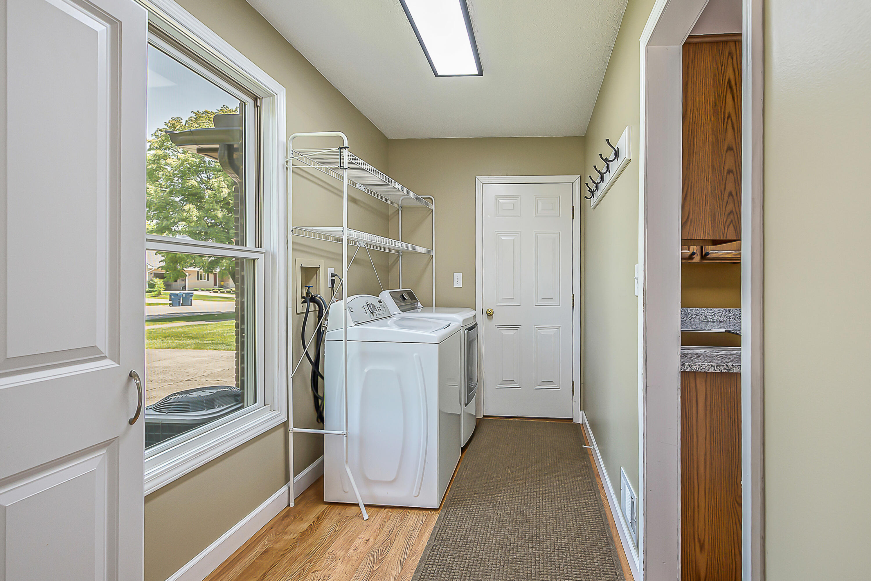 1196 Rathfon Circle Saline, MI 48176 - Photo 16 of 46 DSC_0733