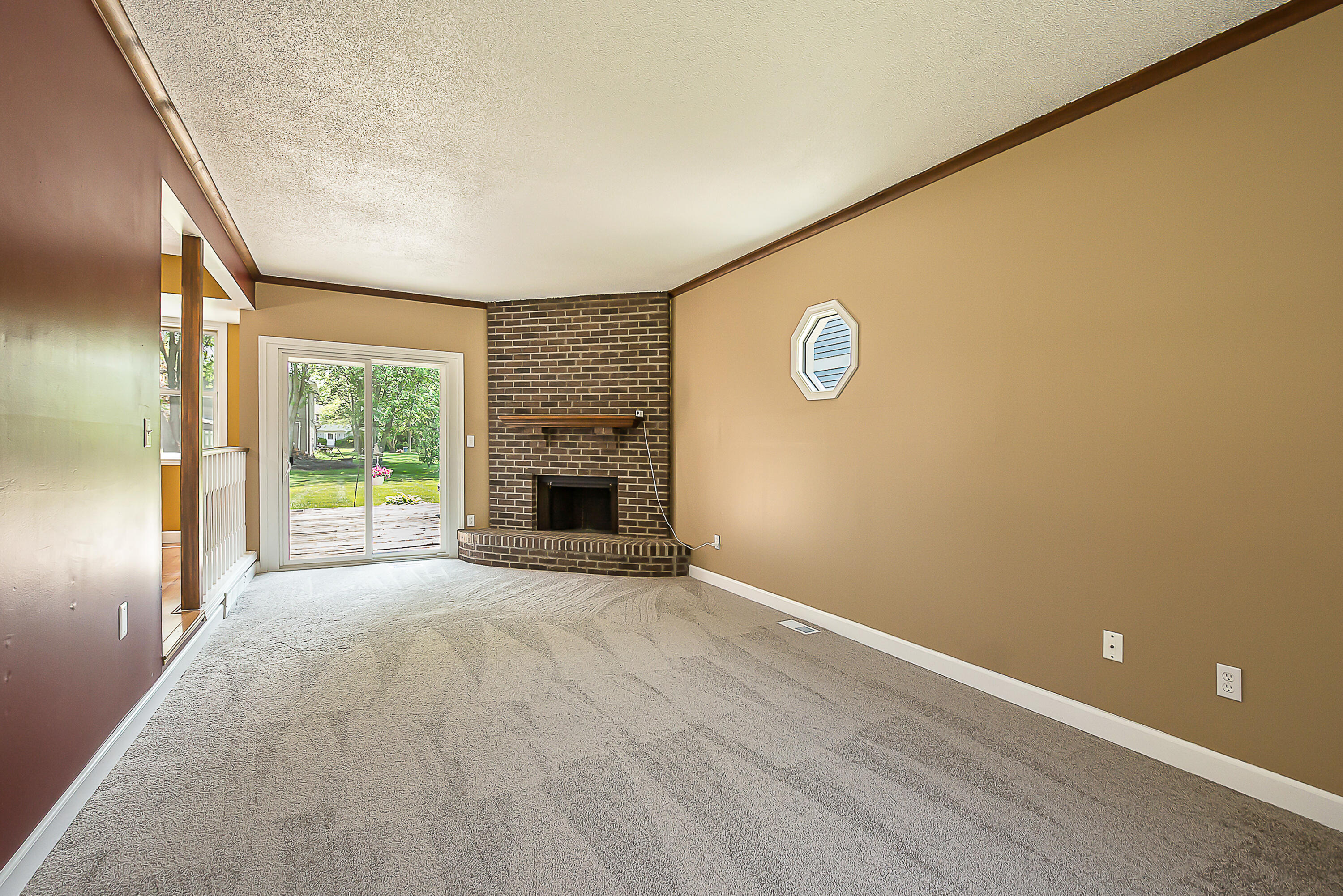 1196 Rathfon Circle Saline, MI 48176 - Photo 5 of 46 DSC_0660