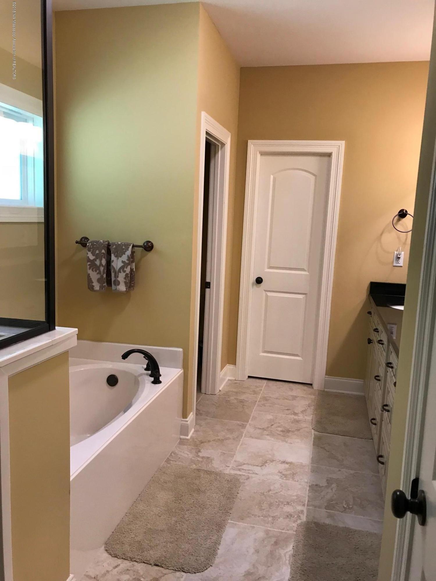 8350 Steven Henry Road Hernando, MS 38632 - Photo 8 of 24 8350 Steven Henry 8