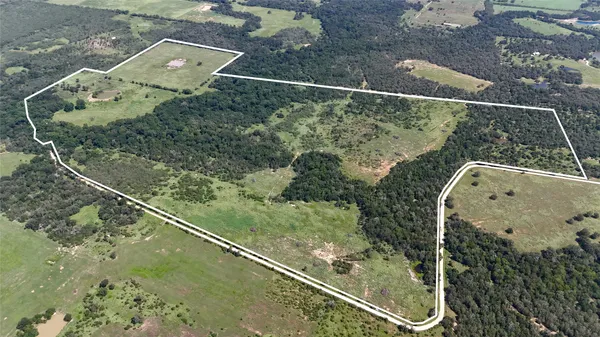 $1,649,011 | 9590 Maynard Hallmark Road, Flatonia, TX 78941